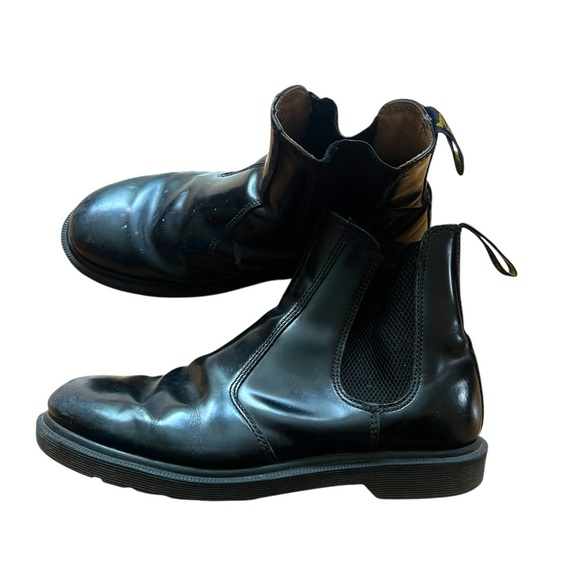 Dr Martens Chelsea Boots, size 9 - Picture 1 of 7